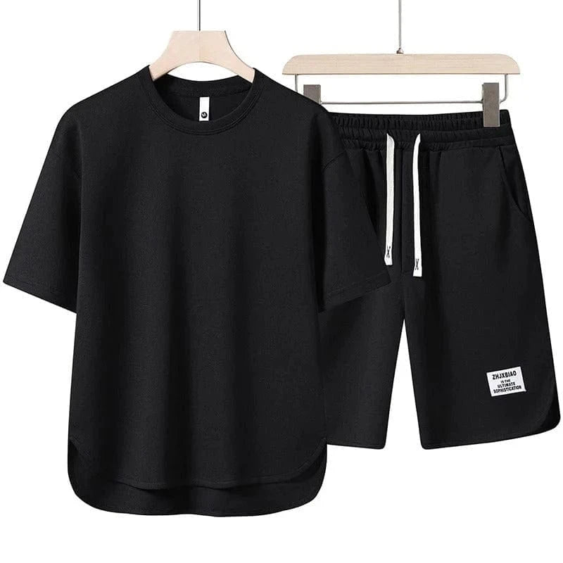 Ultrakomfortabelt og åndbart sæt med T-shirt og shorts